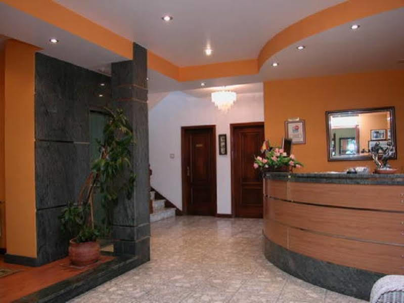Hotel Bahia О Грове Екстериор снимка